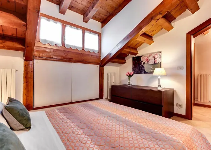 Cannaregio - Venice Style Apartments